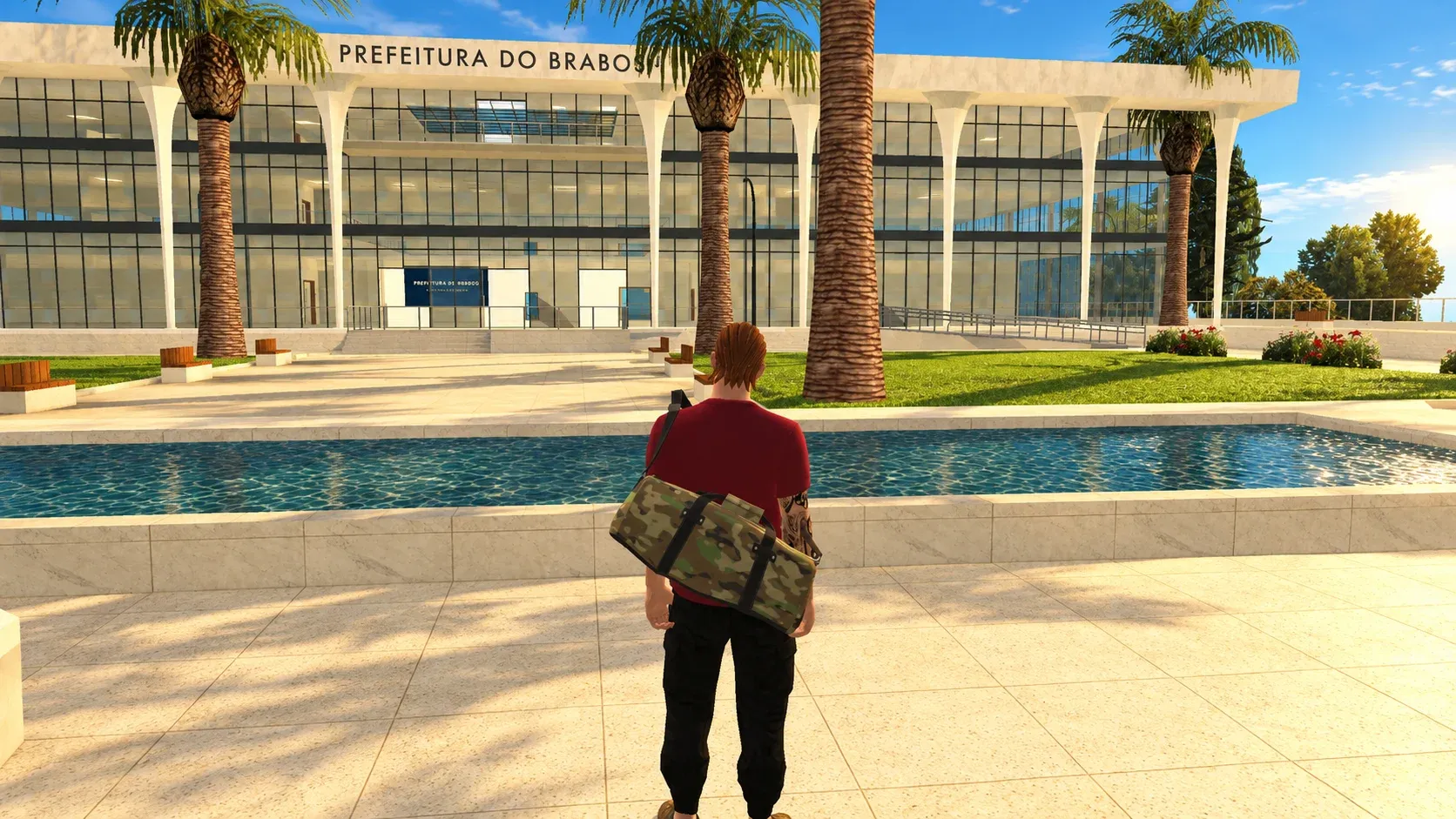 Praça com espelho d'água em frente à prefeitura
